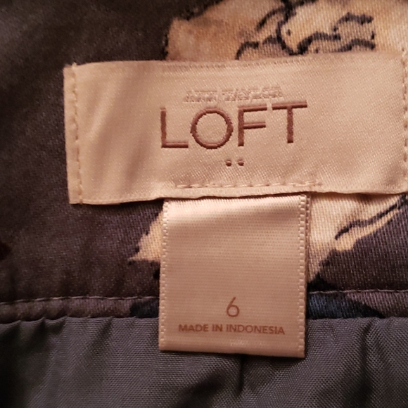 Ann Taylor floral skirt size 6 - Picture 3 of 4